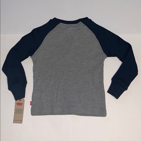 💕SOLD💕 Levi’s Thermal Long Sleeve Tee - Picture 2 of 2